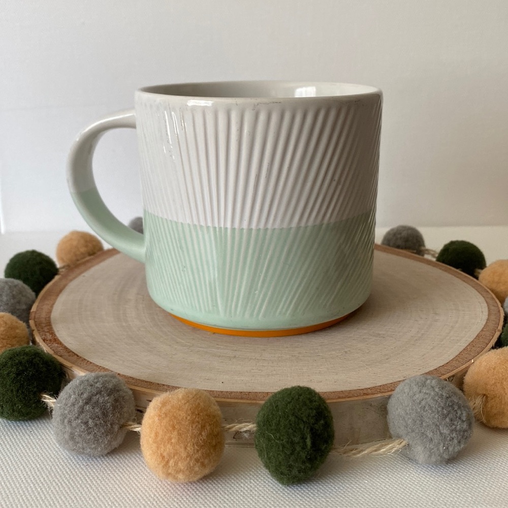 Starbucks coffee mug, stackable. 2014
